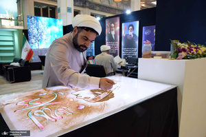 غرفه موسسه تنظیم و نشر آثار امام خمینی (س) در سی و سومین نمایشگاه بین المللی قرآن کریم-1