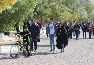 توزیع ۱۵۰ هزار تعرفه ثبت‌نام در همایش پیاده‌روی همدان