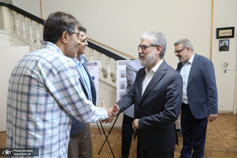 مراسم رونمایی 12 جلدی کتاب تجربه های جهانی بازسازی پسا جنگ