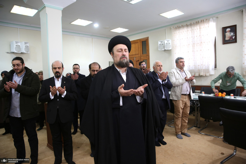 دیدار دکتر ظریف  معاون راهبردی رئیس جمهور و جمعی از مدیران با سید حسن خمینی