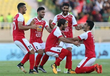  سایت اماراتی: داور در ۵ دقیقه پرسپولیس را برنده کرد!