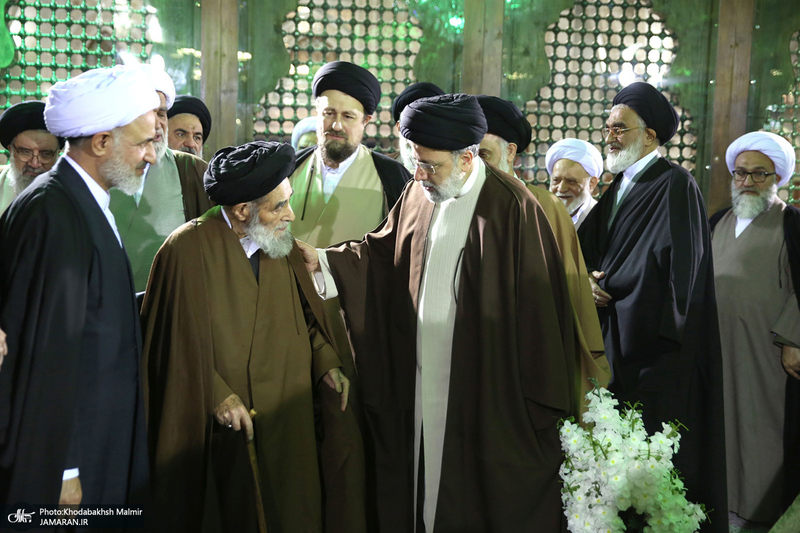 تجدید میثاق رئیس و اعضای مجلس خبرگان رهبری با آرمان های امام خمینی (س)