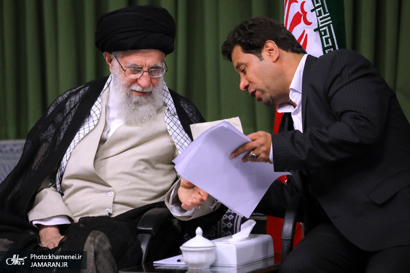 دیدار جمعی از شاعران و اهالی فرهنگ و ادب با رهبر معظم انقلاب