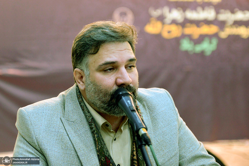 مراسم شب میلاد حضرت زهرا (س) و فرزند برومندش حضرت روح الله در حرم امام خمینی