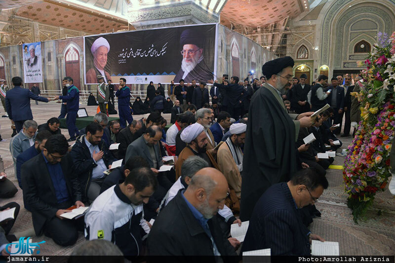 جلسه ستاد دهه فجر انقلاب اسلامی استان تهران در حرم مطهر امام 