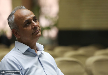 واکنش زیدآبادی به سخنان بی سابقه وزیر نیرو در مورد دولت سیزدهم: این حرفها را باید وقتی می زدی که می گفتند «اسب زین کرده» را تحویل پزشکیان دادند/ مجلس وزرای کابینه را یکی بعد از دیگری احضار کند تا بلکه نطق وزیران باز شود!