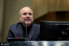 قالیباف: گرانی افسارگسیخته‌ی کالاهای معیشتی مردم را نگران کرده است/ مجلس مدیریت بازار ارز و جلوگیری از کاهش قدرت خرید مردم را در جلسه سه‌شنبه با حضور وزرای اقتصادی بررسی می‌کند