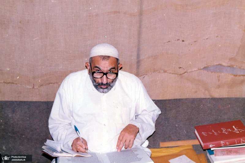 حجت الاسلام و المسلمین شیخ اسحاق مشکینی