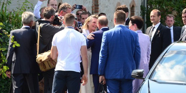 پوتین در جشن ازدواج وزیر خارجه اتریش+ تصاویر