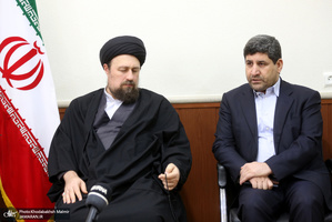دیدارمدیران و جمعی از اعضای تحریه موسسه مطبوعاتی ایران و خبرگزاری ایرنا با سید حسن خمینی