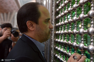 تجدید میثاق رئیس و کارکنان سازمان ثبت و احوال با آرمان های حضرت امام خمینی (س)