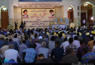 محفل انس با قرآن شرکت کنندگان در سی و چهارمین دوره مسابقات بین المللی قرآن در حرم مطهر امام خمینی(س) 