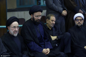 مراسم تشییع مرحوم آیت الله آقای حاج شیخ حسین هاشمیان در حسینیه جماران -2