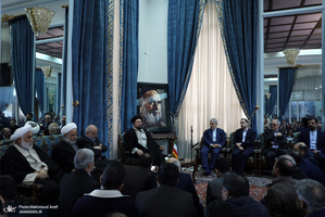 دیدار رییس، معاونان و کارکنان سازمان برنامه و بودجه با سید حسن خمینی