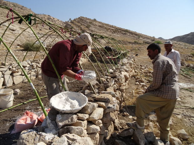 مراحل ساخت کومه عشایری&quot; لکر&quot;