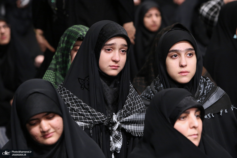 اولین شب مراسم عزاداری ایام شهادت حضرت زهرا (س) در حسینیه امام خمینی(ره)