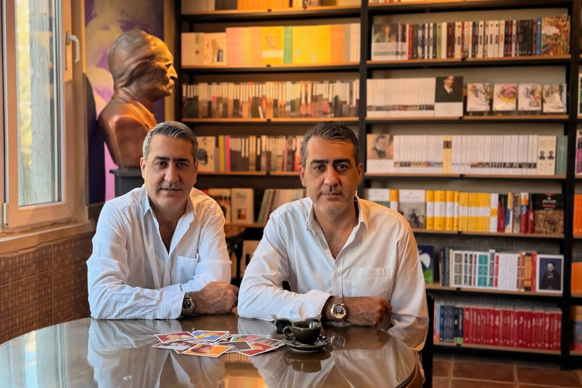 گفت‌وگو با محمد و مهدی حاجی‌خانی، پدیدآورندگان و سردبیران مجله شستی