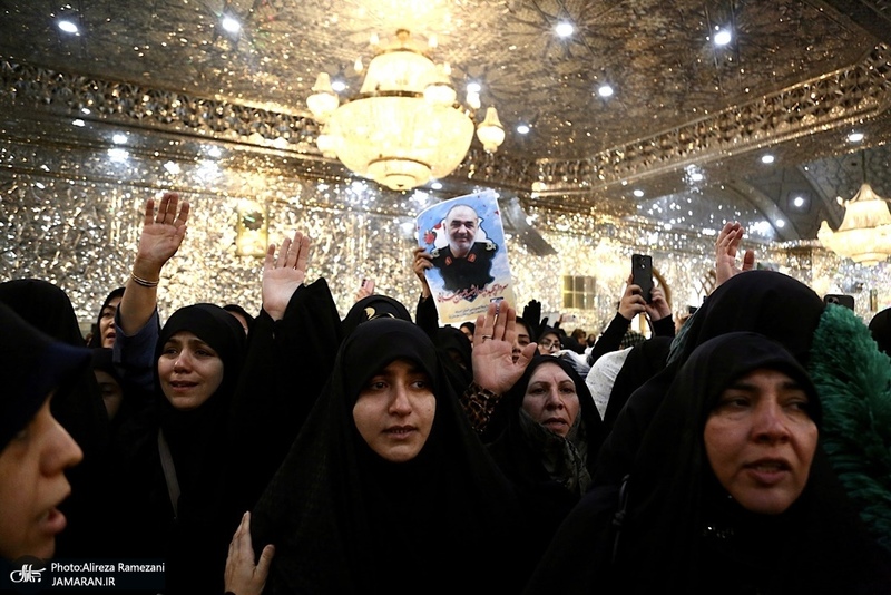 مراسم تشییع پیکر شهیدان سردار حسین سلامی و مسعود شانه ای