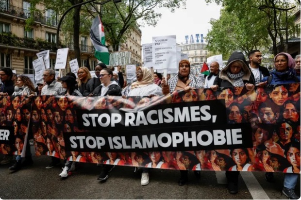 موج اسلام‌هراسی فرانسه را فرا گرفته است