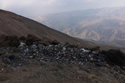 زباله‌ها در دل کوه دماوند دپو شده‌اند +عکس