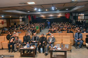 همایش «مداحان تعلیم و تربیت» در حرم مطهر امام خمینی (س)