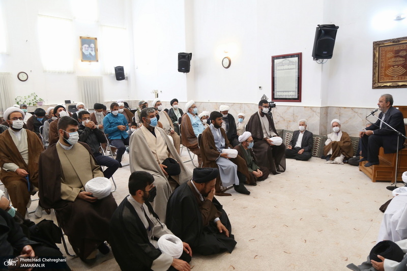 مراسم عمامه گذاری و جشن روز هفدهم ماه ربیع الاول در بیوت مراجع عظام تقلید