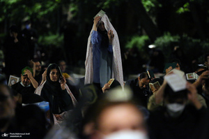 مراسم احیای شب بیست و سوم ماه رمضان در دانشگاه تهران