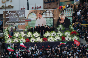 تجمع مردمی در سوگ شهادت رئیس جمهوری و هیات همراه در میدان ولیعصر (عج)