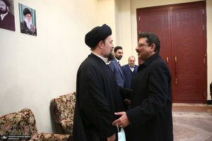 دیداررئیس و جمعی از کارکنان بنیاد مستضعفان با سید حسن خمینی