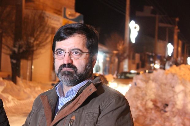 استاندار اردبیل: سرمایه‌گذاران باید حمایت شوند