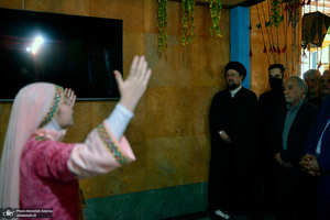 آیین افتتاح کافه کتاب کانون فرهنگی-تربیتی آفتاب با حضور سید حسن خمینی