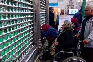 تجدید میثاق رئیس سازمان بهزیستی و جمعی از توان یابان با آرمان های حضرت امام خمینی (س)