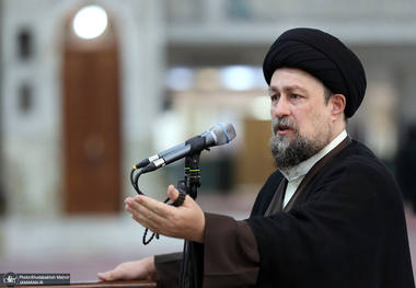 هشدار آیت‌الله سید حسن خمینی: بعضی‌ها در لباس دوست یا دشمن نمی‌خواهند نام امام برای آیندگان بماند/ مراد شهید ما خوب به ما یاد داد امام روح و جان انقلاب و جمهوری اسلامی است