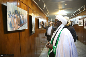 بازدید رهبر شیعیان کشور غنا از بیت امام خمینی در جماران