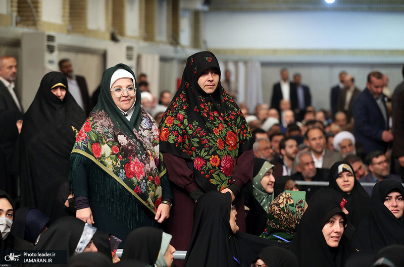 دیدار مسئولان نظام و مهمانان کنفرانس وحدت اسلامی با رهبر معظم انقلاب
