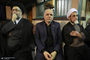مراسم بزرگداشت همسر آیت الله موسوی بجنوردی (ره) در حسینیه شماره یک جماران-4