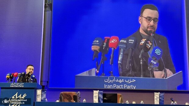 محمدرضا جلایی‌پور: هیچ اصلاحاتی به موفقیت نرسیده، مگر اینکه توانسته به توافق‌های ملی برسد/ ما در پی ایجاد رابطه‌ای هم‌افزا میان حاکمیت و جامعه هستیم/ نگرانیم که نتانیاهو رای‌ندادن‌های مردم‌مان را به نفع خود مصادره کند/ منتقد قطبی‌سازی در سیاست هستیم