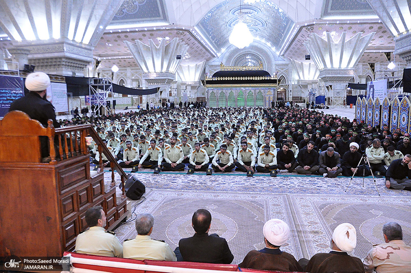 عزاداری دانشجویان دانشگاه علوم انتظامی امین در حرم مطهر امام خمینی(س)