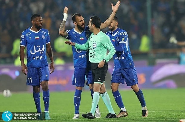 صدور مجوز قضاوت با VAR برای داوران ایرانی