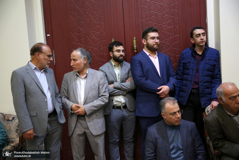 دیدار جمعی از ایتام و معلولین موسسه خیریه بهشت رضا(ع) با سید حسن خمینی