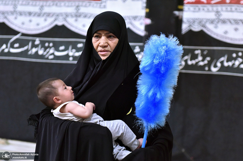 مراسم عزاداری ظهر عاشورا در حرم مطهر امام خمینی