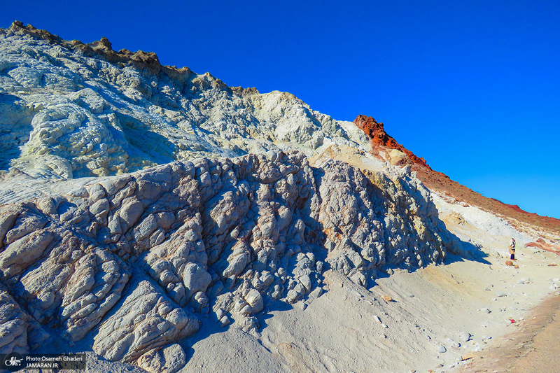 کوه سفید برفی هرمز