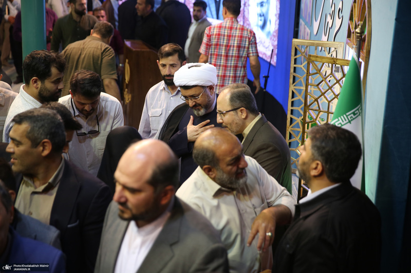 همایش "عهد خدمت" در حسینیه جماران - 2