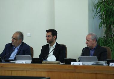 آذری جهرمی: هیچ مجموعه‌ای در نظام اعتقاد به ایجاد محدودیت ندارد