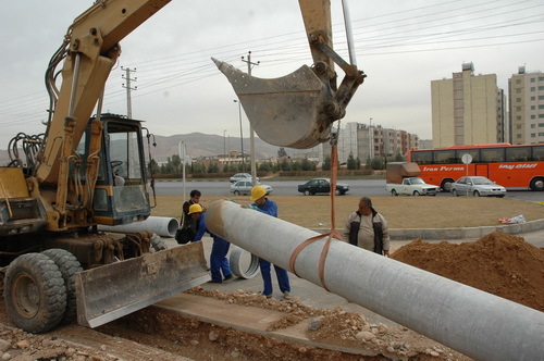 معاون وزیر نیرو:آبرسانی به روستاها اولویت دارد