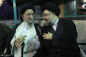 مراسم بزرگداشت همسر آیت الله موسوی بجنوردی (ره) در حسینیه شماره یک جماران-1