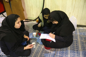 ورکشاپ هنر ی دانش آموزان هنرستان یادگار امام در حسینیه جماران