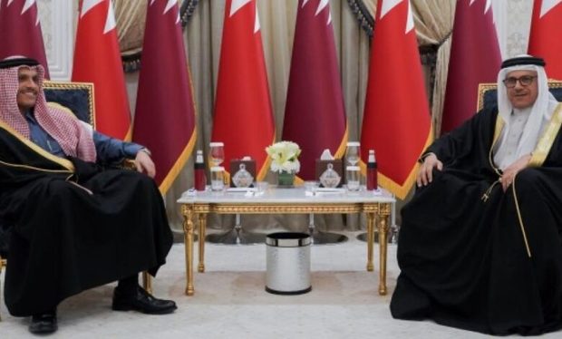 رایزنی مسئولان قطر و بحرین در ریاض برای حل اختلافات