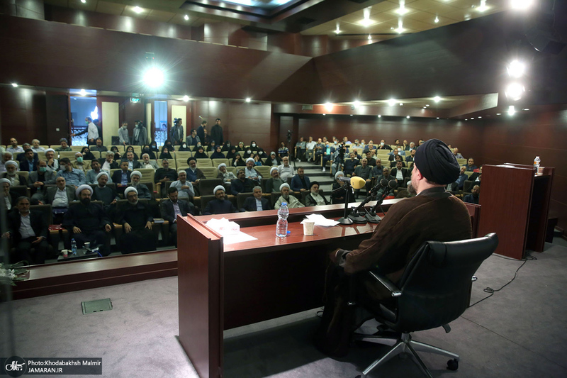 دیدار رئیس و کارکنان موسسه‎ تنظیم و نشر آثار امام خمینی با سید حسن خمینی