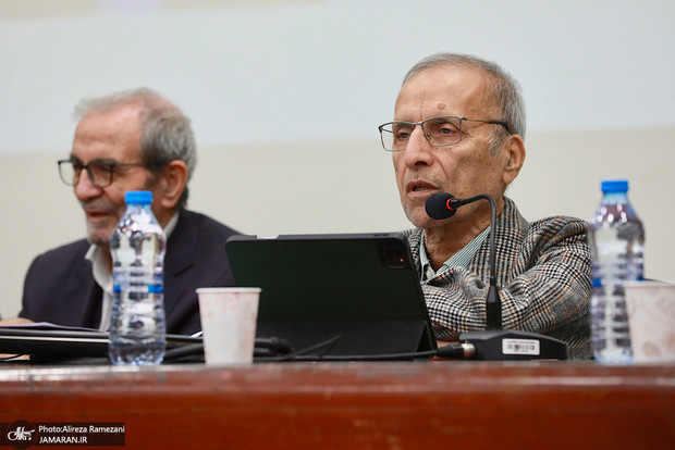 هادی خانیکی: باید به دنبال احیای امید اجتماعی باشیم/ دولت نه می‌تواند از حامیانش حمایت کند و نه می‌تواند از حامیانش استفاده کند/ دانشگاه آخرین سنگر عقلانیت، گفت‌وگو و امید جمعی است